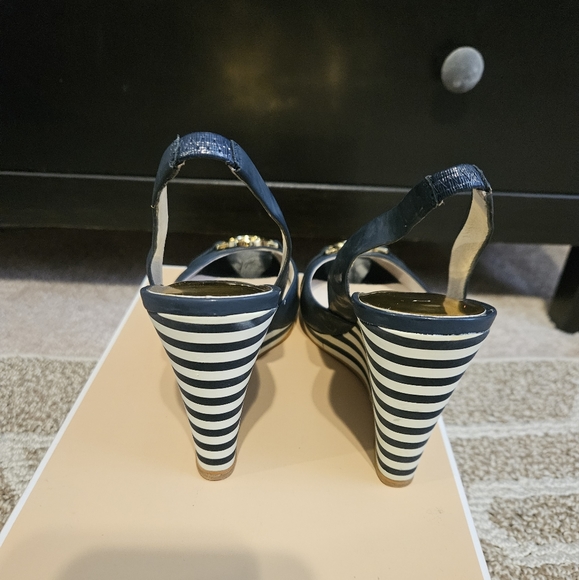 Michael kors women shoes - Picture 3 of 5